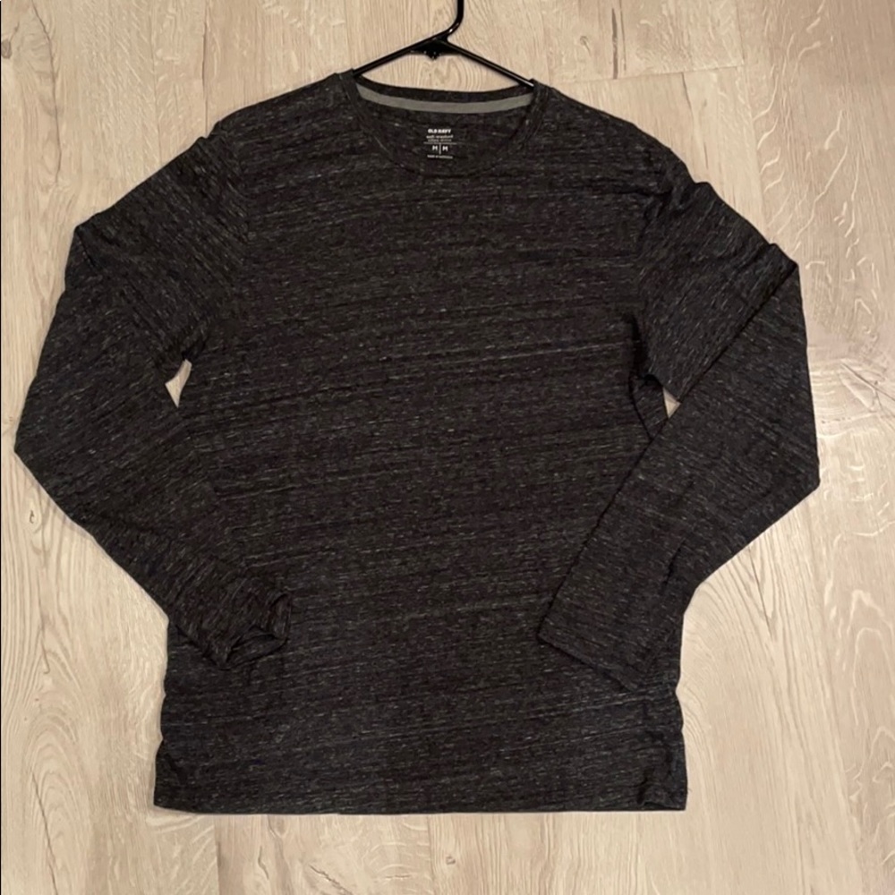 Comfortable Grey Long Sleeve Shirt
